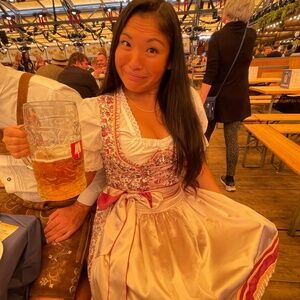Kruger dirndl